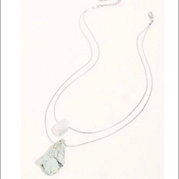 Free People Kayla Delicate Necklace Geode Pearl​ - Picture 1 of 1